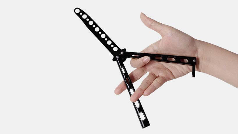 Butterfly Knife Tricks: From Easy To The Complex